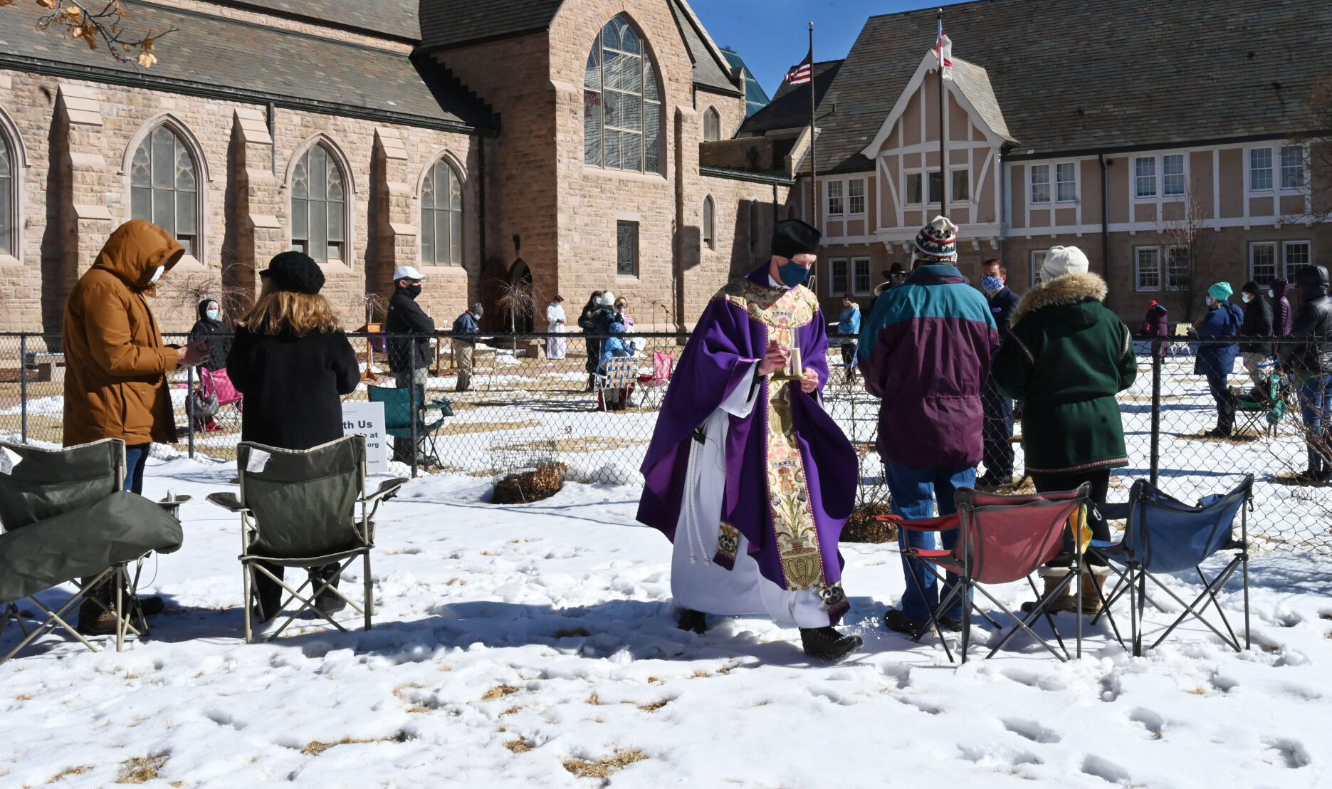 022121-news-snowy-church 24.JPG
